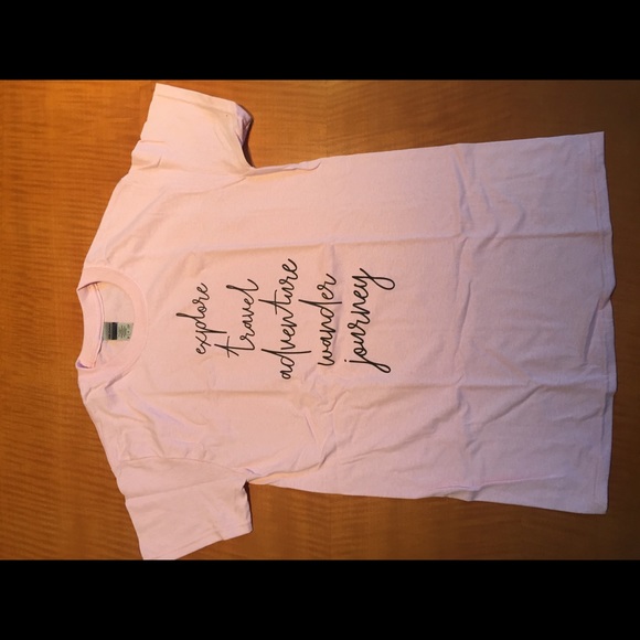 Travel Graphic T-Shirt, Women’s Small - Picture 2 of 3